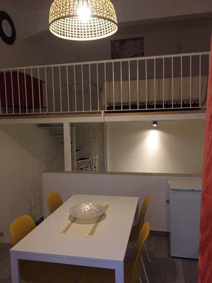 Casa Vacanze A Milorda เลโตยานนี ภายนอก รูปภาพ