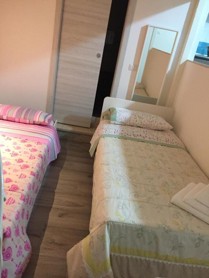 Casa Vacanze A Milorda เลโตยานนี ภายนอก รูปภาพ